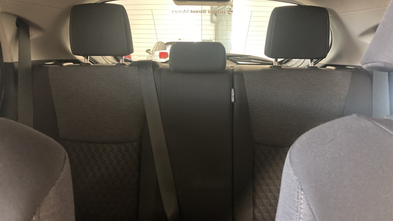 Toyota Yaris 1.5 Hybrid Design 5dr CVT Hybrid Hatchback